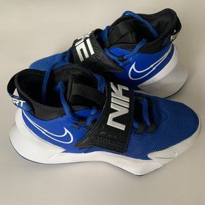 Nike Basketball Shoe